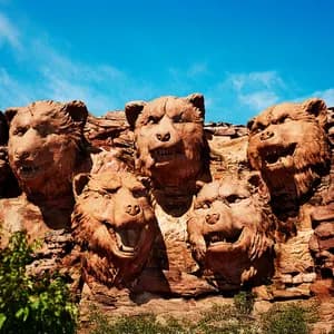 MAN WITH A MISSION avatar