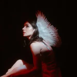 Chrissy Costanza avatar