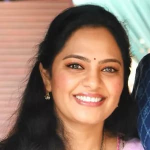 Gopika Poornima avatar