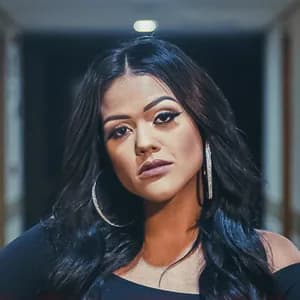 Camila Loures avatar