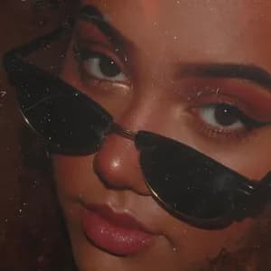 Saffron Grace avatar