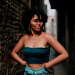 Nina Oliveira avatar