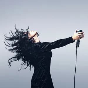 Vanessa Amorosi avatar