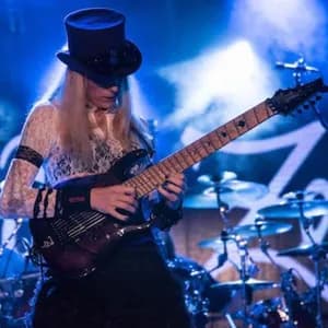 Alexandra Zerner avatar