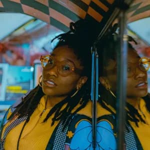 Natalie Lauren avatar