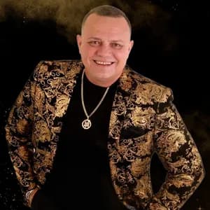 Manolo Lezcano avatar