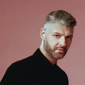 Pierre Lapointe avatar