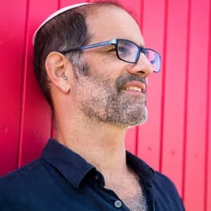 יוני גנוט avatar