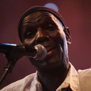 Oliver Mtukudzi avatar