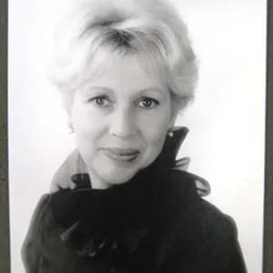 Elizabeth Harwood avatar