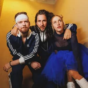 Walk off the Earth avatar