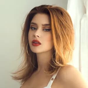Renee Olstead avatar