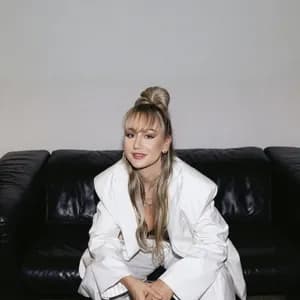 Christina Kosik avatar