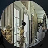 No One Is Looking at U