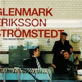 Händerna på täcket