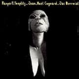 Un Oiseau D'or Aux Ailes Déployées