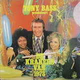 Medley: De Zilvervloot / Ach was ik maar bij moeder thuis gebleven / Hij is met z’n kontje in het water gevallen / Oh, wat ben je mooi / Sarie Marais