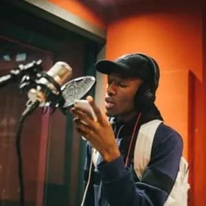 Lyrical Strally avatar