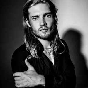 Dario Lessing avatar