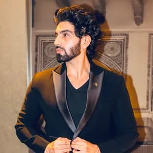 Laqshay Kapoor avatar