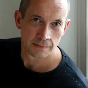 Jonathan Dove avatar