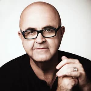 המשקפיים של נויפלד avatar