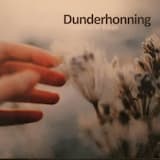 Knallrøde leppe og blåfrosne ord