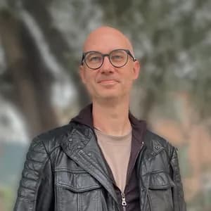 Piano in a Living Room avatar