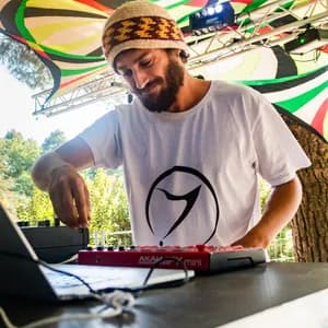 Slip Hypnotic avatar