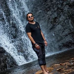 Cristian Monak avatar