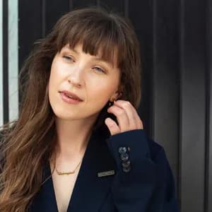 Ellen Andrea Wang avatar