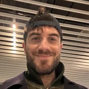 Nicolas Jaar avatar