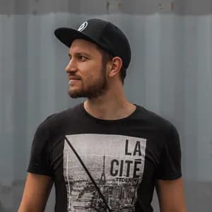 Roone avatar