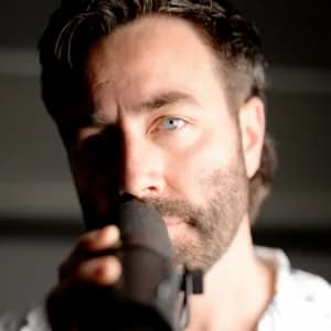 Lights Follow avatar