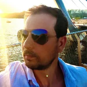 Daniel Cesana avatar