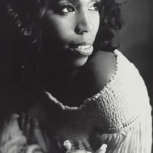 Nicci Gilbert avatar