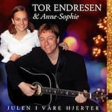 Det lyser i stille grender